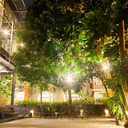 Griya Regato Hotel Jakarta Ngoại thất bức ảnh