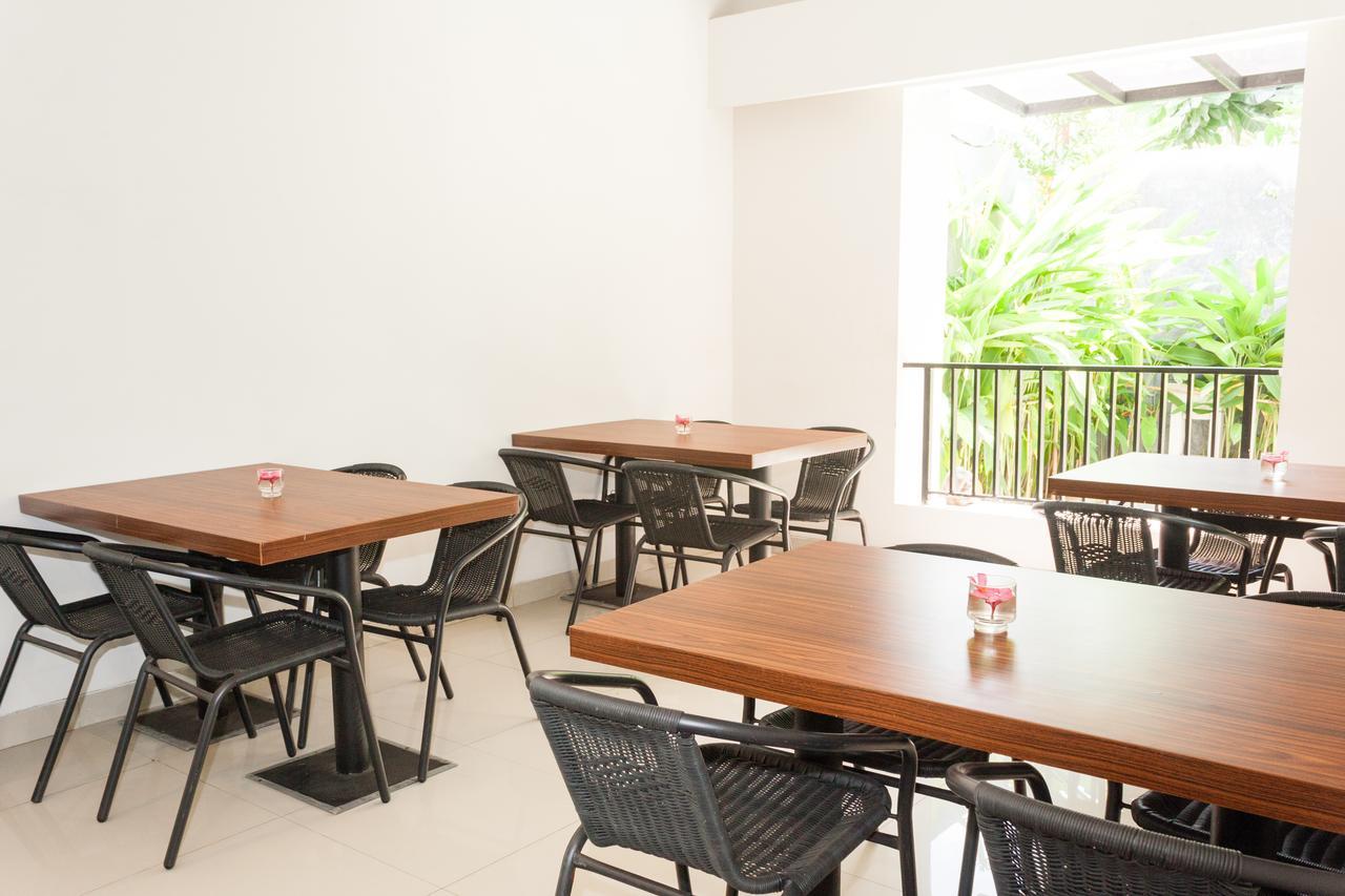 Griya Regato Hotel Jakarta Ngoại thất bức ảnh